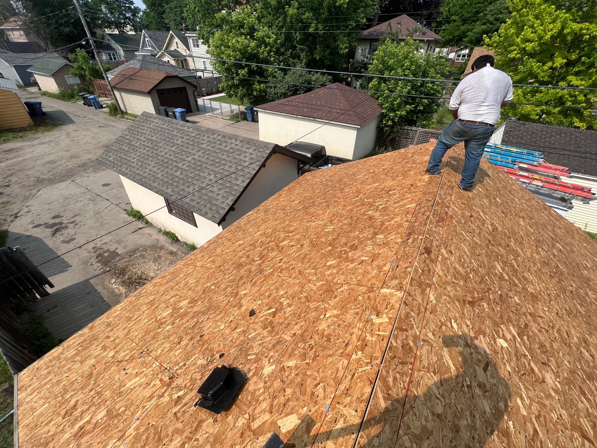 Roof Tile Removed | Wolf River Construction